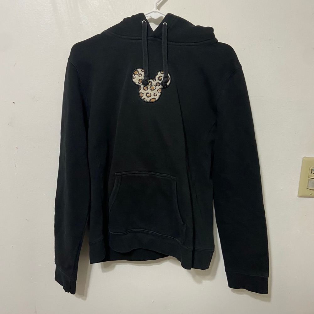Walt Disney World Mickey Mouse Leopard Print Sherpa Lined Hoodie Black‎ Large